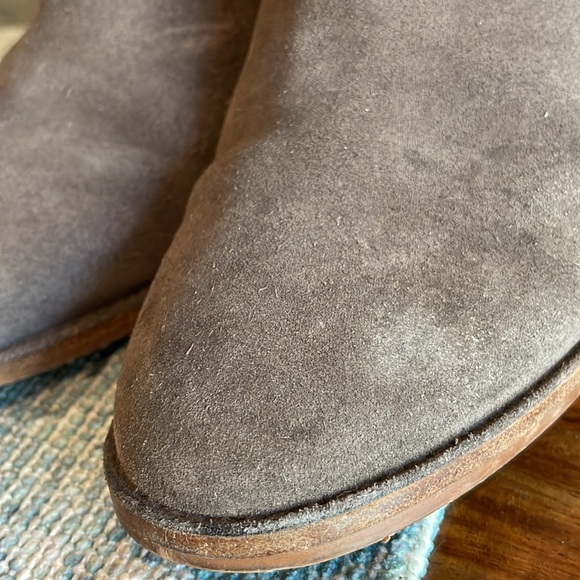 Ugg Faye Suede leather Chelsea heeled ankle boot in Taupe Color Mysterious 7.5 - Picture 15 of 15